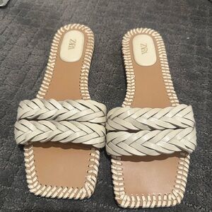 Zara Women's Cream Braided Slide Sandals